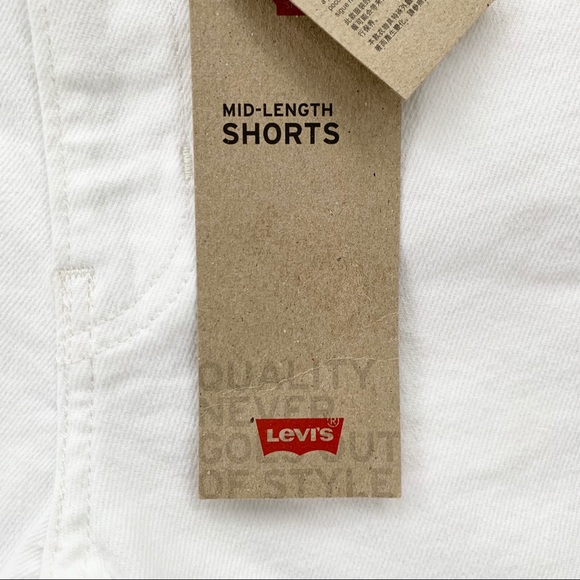 Levi’s Distressed Mid Rise White Denim Jean Short - Picture 10 of 12
